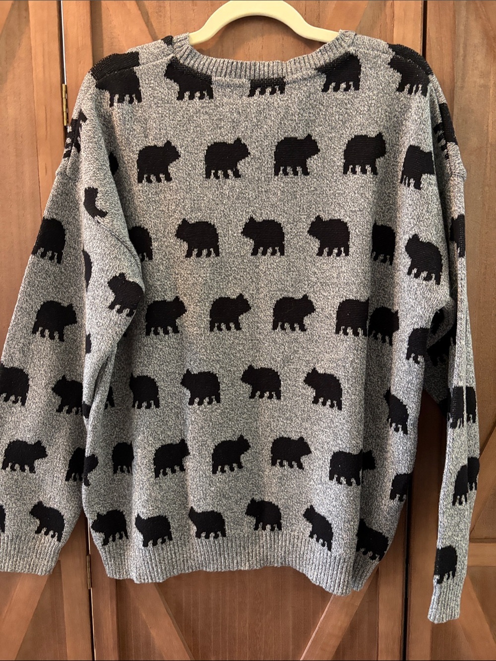 🇨🇦BEAR NAKED by PARKHURST Vintage All Over Bear Pattern Knit Sweater Grey Black - Picture 8 of 11